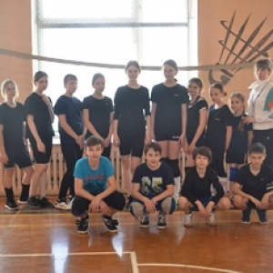 Усогорские волейболисты и теннисисты подключились к акции «Спортшкола Удоры вместе с ГТО»